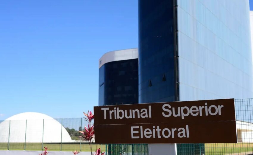 tse-diz-que-enviados-de-trump-ao-brasil-pediram-reuniao-sem-informar-a-pauta