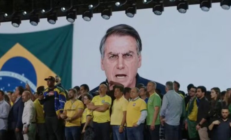 pt-aciona-tse-e-stf-contra-video-de-ia-com-jair-bolsonaro-exibido-na-campanha-de-flavio
