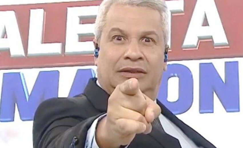 sikera-jr.-e-redetv!-terao-de-pagar-r$-300-mil-por-associar-gays-a-pedofilia