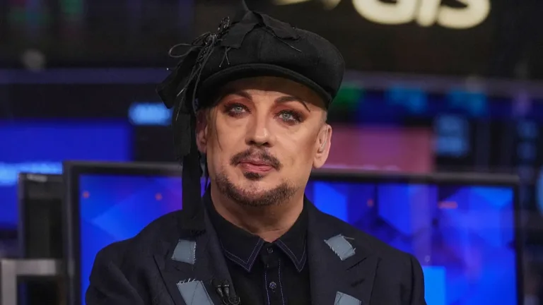 em-gaza-e-gera-onda-de-repudio-nas-redes,-boy-george-lanca-musica-pro-israel,-nega-genocidio