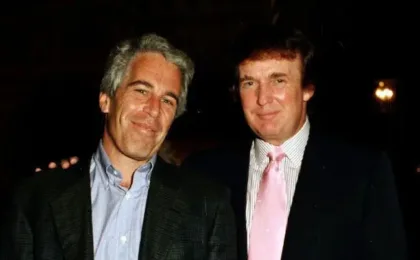 trump-e-chamado-de-“protetor-de-pedofilo”-durante-discurso