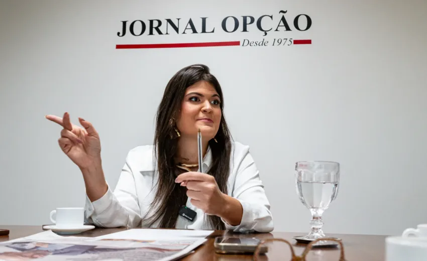 em-acao-do-psdb-por-infidelidade-partidaria,-tre-cassa-mandato-de-aava-santiago