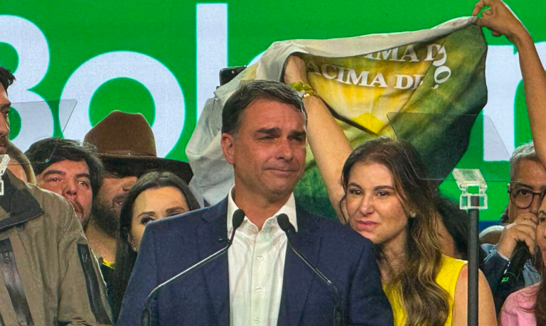 datafolha-mostra-a-dificuldade-de-flavio-bolsonaro-com-o-publico-feminino