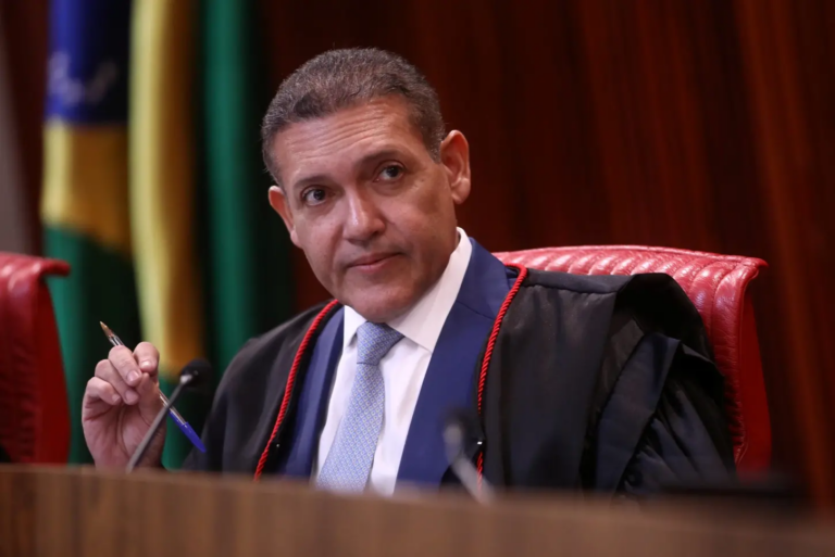 nunes-marques-alimenta-“teoria-da-conspiracao”-dentro-do-tse;-entenda