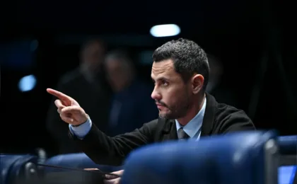 quaest:-cleitinho-chega-a-35%-e-abre-mais-de-20-pontos-sobre-adversarios-em-mg