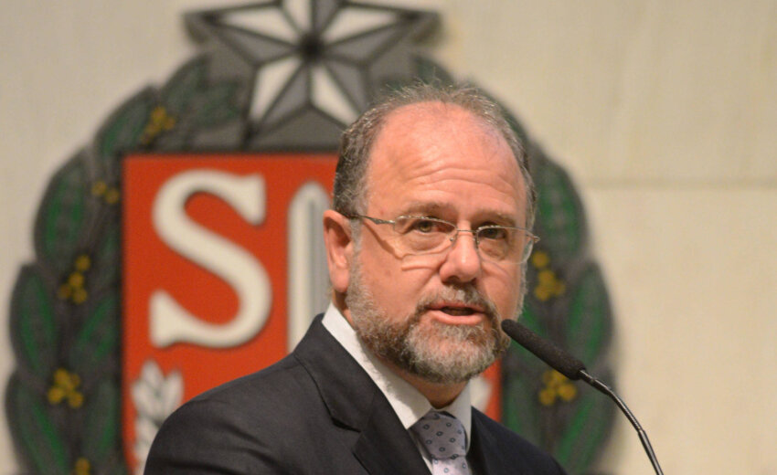 em-meio-a-disputas-sobre-politica-e-doutrina,-igreja-presbiteriana-elege-novo-presidente