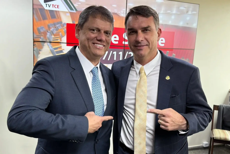 republicanos-deve-isolar-flavio-bolsonaro-para-fortalecer-governador:-“tarcisio-2030”