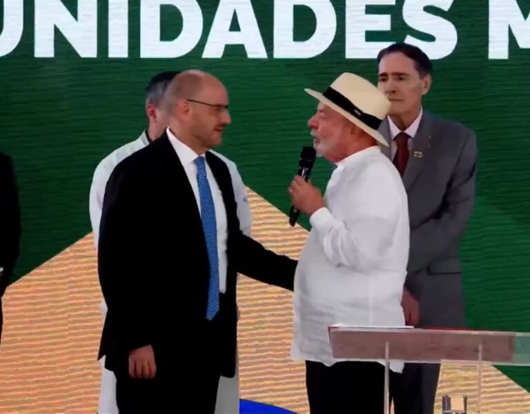 lula-critica-gestao-bolsonaro-e-recebe-elogios-de-ricardo-couto-durante-visita-ao-hospital-do-andarai