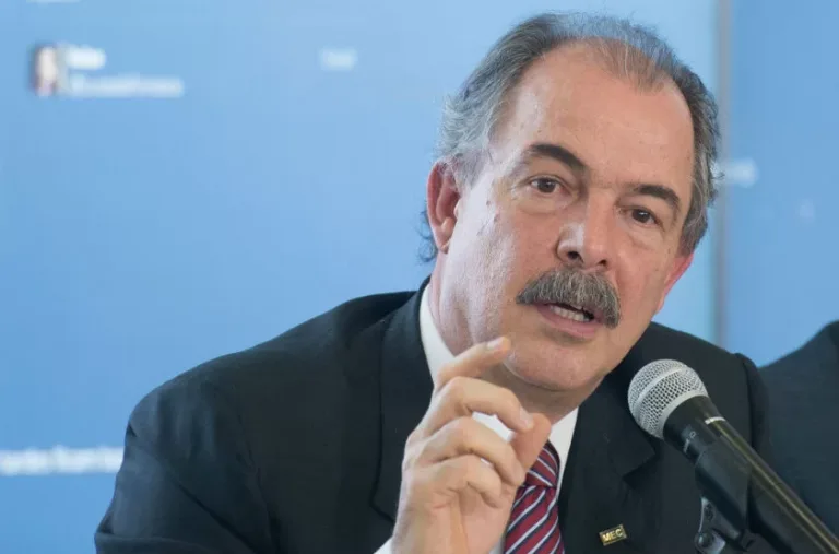 bndes-aprova-r$-20-bilhoes-para-renovar-frota-e-linha-de-credito-entra-na-reta-final