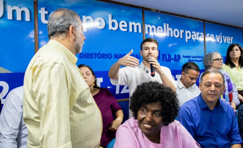 leo-lupi-confirma-candidatura-em-convencao-do-pdt-ao-lado-do-pai,-carlos-lupi,-no-rio
