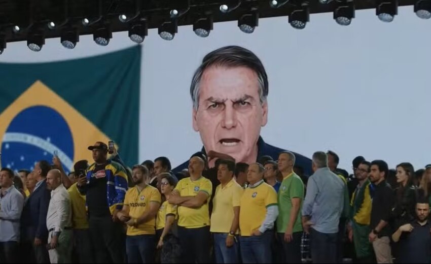 bolsonaro-nega-a-moraes-ter-autorizado-video-com-ia-usado-por-flavio