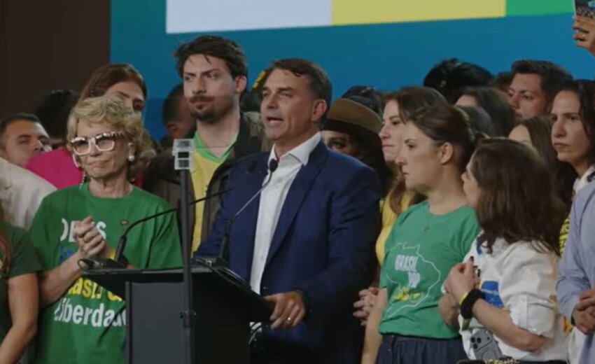 itamaraty-negou-vistos-de-funcionarios-dos-eua-que-buscavam-reuniao-com-flavio-bolsonaro