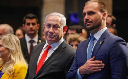 golpista-eduardo-bolsonaro-encontra-genocida-netanyahu-para-discutir-eleicoes-no-brasil