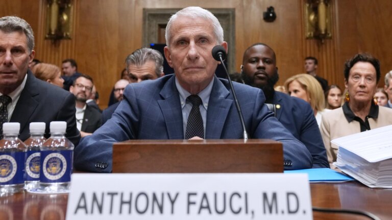 diarios-do-dr.-fauci-expoem-bastidores-da-pandemia-e-alimentam-reacao-de-bolsonaristas