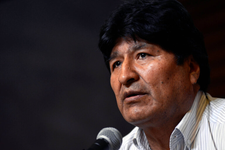 nova-ordem-de-prisao-mira-evo-morales-por-protestos-que-pararam-a-bolivia
