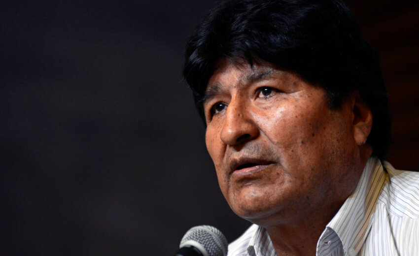 nova-ordem-de-prisao-mira-evo-morales-por-protestos-que-pararam-a-bolivia