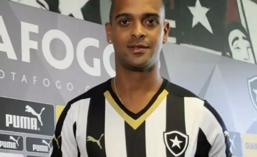 ex-jogador-do-botafogo-morre-apos-muro-cair-durante-vendaval-no-rio
