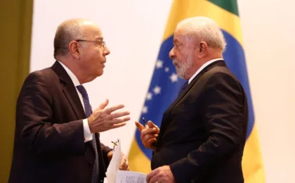 governo-lula-acusa-“discriminacao”-por-tarifas-dos-eua-na-omc