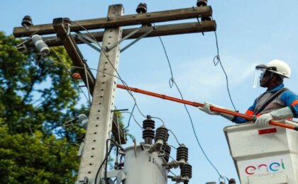 niteroi-ainda-tem-quase-20-mil-imoveis-sem-energia-mais-de-20-horas-apos-vendaval