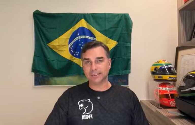 flavio-bolsonaro-defende-video-com-ia-e-diz-que-campanha-nao-cometeu-crime