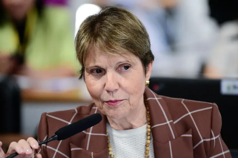 pp-resiste-a-tereza-cristina-como-vice-de-flavio-bolsonaro-e-mantem-plano-de-neutralidade