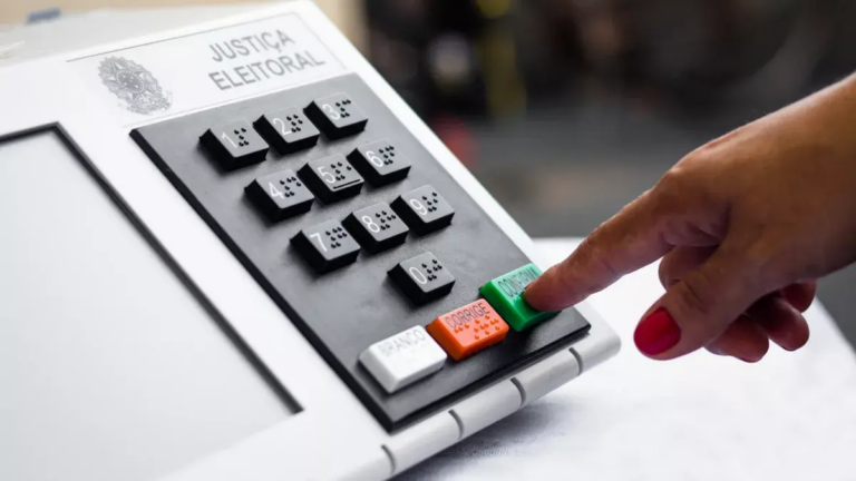 todo-mundo-achou-normal-a-pesquisa-btg/nexus?-por-moises-mendes