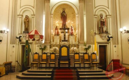 festa-do-santissimo-salvador-com-visita-guiada-na-catedral-para-descobertas-culturais-e-religiosas