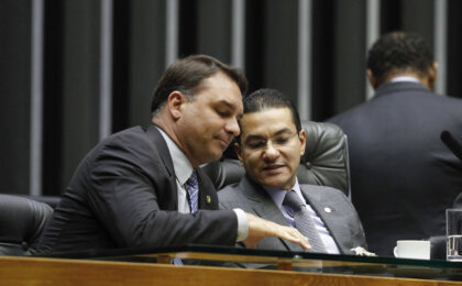 republicanos-deve-liberar-diretorios-e-frustrar-alianca-nacional-com-flavio-bolsonaro