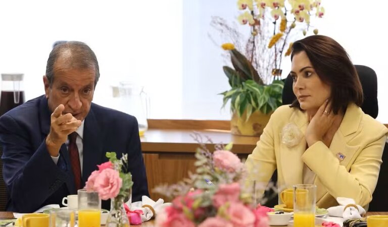 valdemar-diz-que-bolsonaro-decidira-candidatura-de-michelle-ao-senado-pelo-df