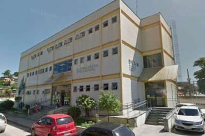 Operação Policial em São João de Meriti Resulta na Apreensão de Adolescentes com Substâncias Ilícitas