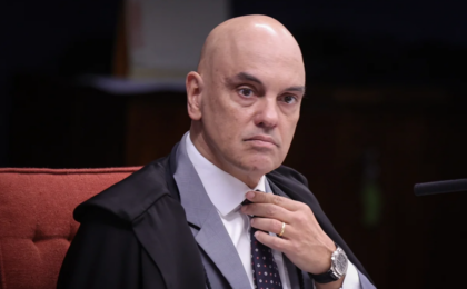 moraes-libera-irma-de-michelle-bolsonaro-para-cuidar-da-filha-do-casal-durante-exames