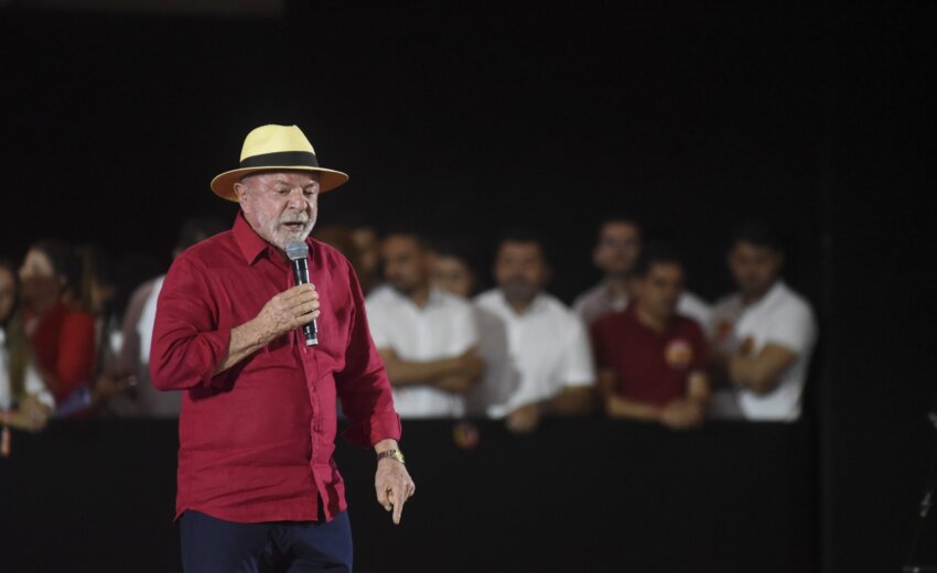 em-sao-paulo,-pt-oficializa-candidatura-de-lula-a-reeleicao-neste-domingo