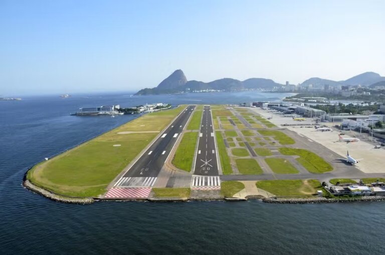 em-pouso-no-galeao,-balao-obriga-aviao-a-arremeter