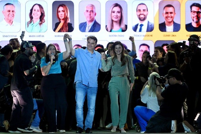 bia-kicis-promete-ofensiva-por-impeachment-de-ministros-do-stf-no-senado