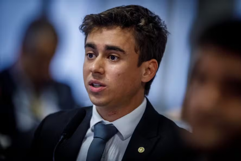 nikolas-distorce-audiencia-de-fauci-para-ressuscitar-negacionismo-de-bolsonaro*
