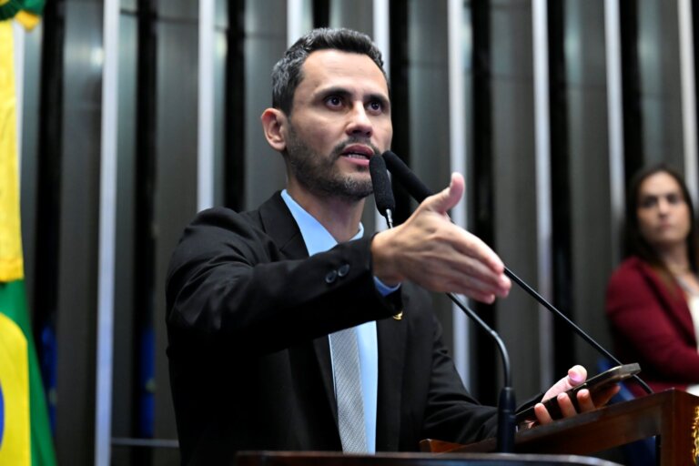 republicanos-pode-reavaliar-decisao-e-lancar-cleitinho-ao-governo-de-minas-gerais