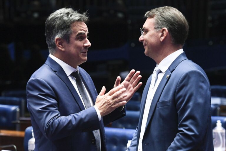 ciro-prioriza-40-deputados-e-rejeita-alianca-com-flavio