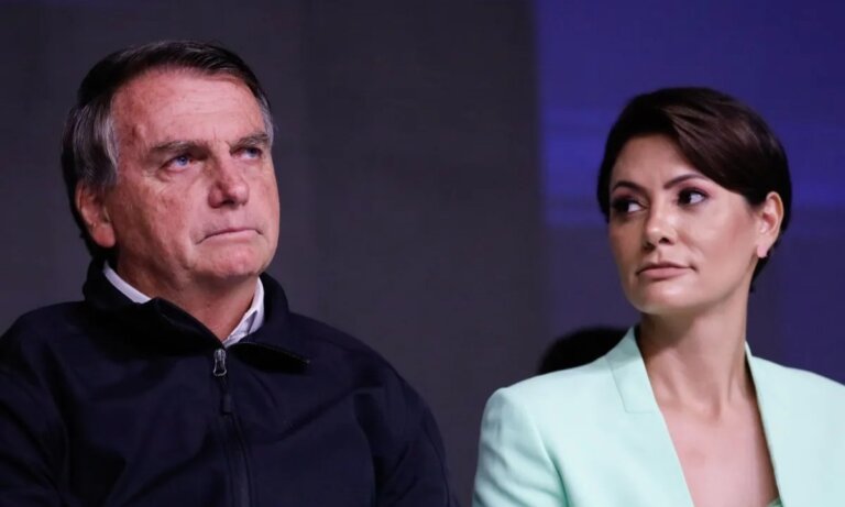 bolsonaro-deu-aval,-e-michelle-decidiu-disputar-o-senado-pelo-df-apos-pressao-da-familia