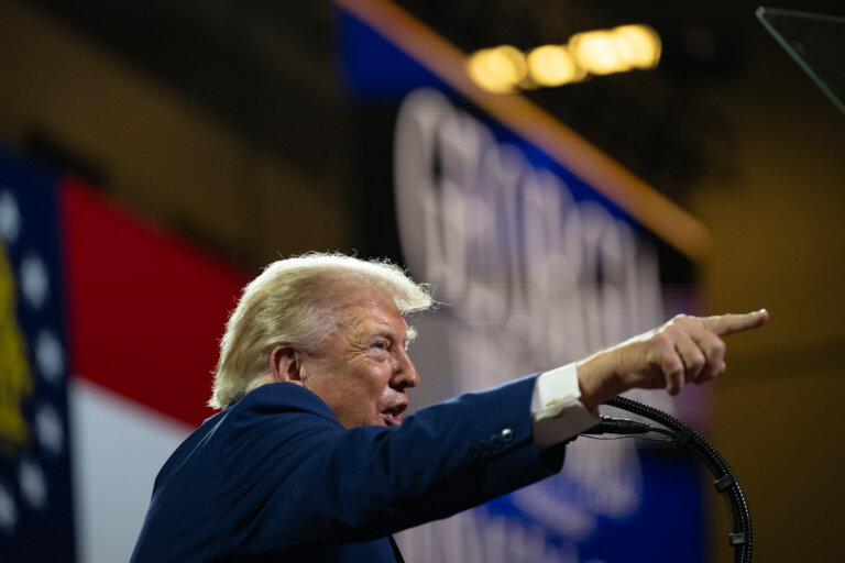 trump-pretende-fechar-5-missoes-diplomaticas,-incluindo-um-consulado-no-canada