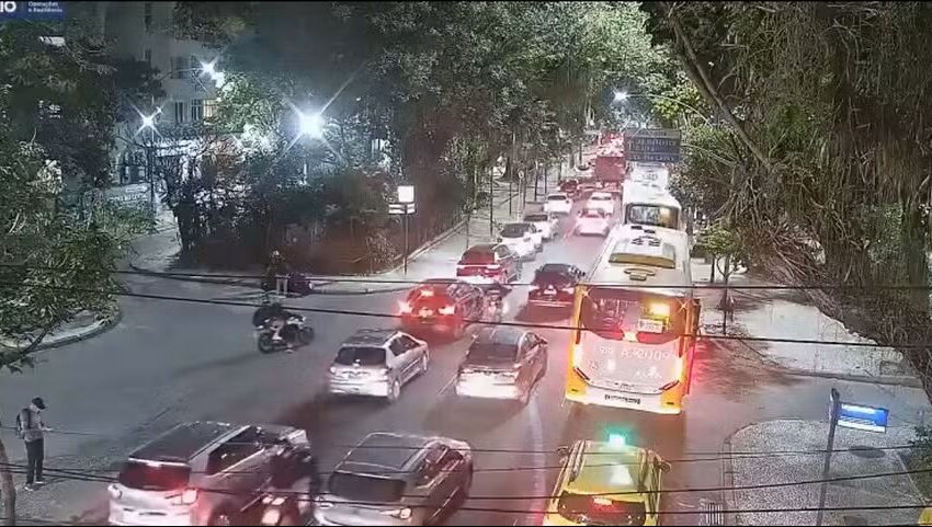 idosa-morre-apos-ser-atropelada-por-onibus-no-humaita
