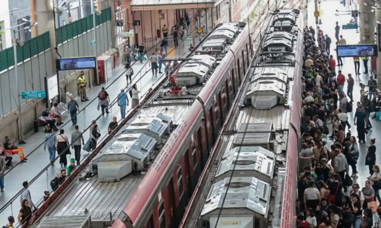 trabalhadores-da-cptm-fazem-greve-contra-privatizacoes-de-tarcisio