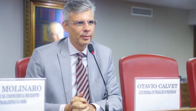 tst-intima-juiz-por-suspeita-de-usar-instagram-para-vender-cursos-e-ensinar-estrategias-a-advogados
