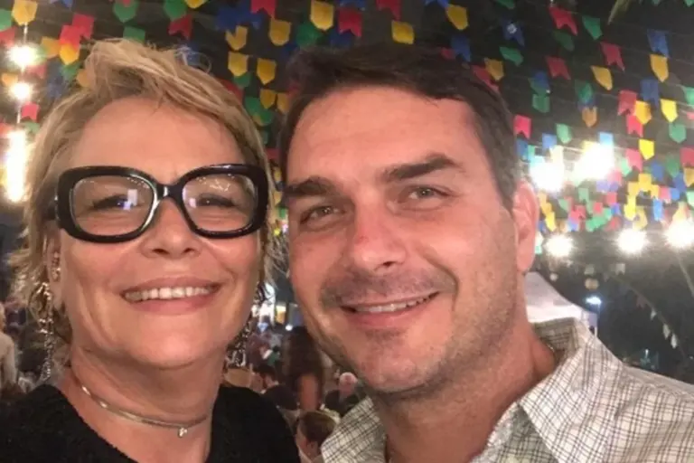 mae-de-flavio-bolsonaro-declara-apartamento-de-brasilia-omitido-em-2020