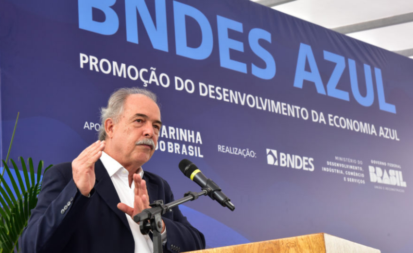 bndes-nega-encontro-entre-mercadante-e-roberta-luchsinger-e-mostra-documentacao