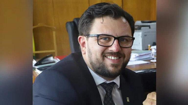 ex-chefe-de-gabinete-de-lula-pede-para-deixar-campanha-apos-pagamentos-feitos-por-empresaria