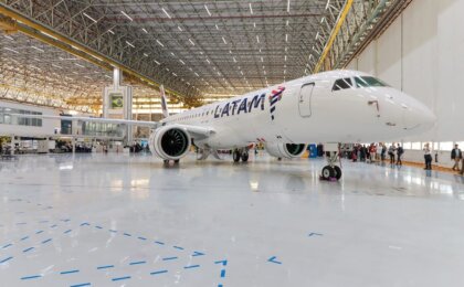 latam-anuncia-42-rotas-na-primeira-fase-de-operacao-do-embraer-195-e2