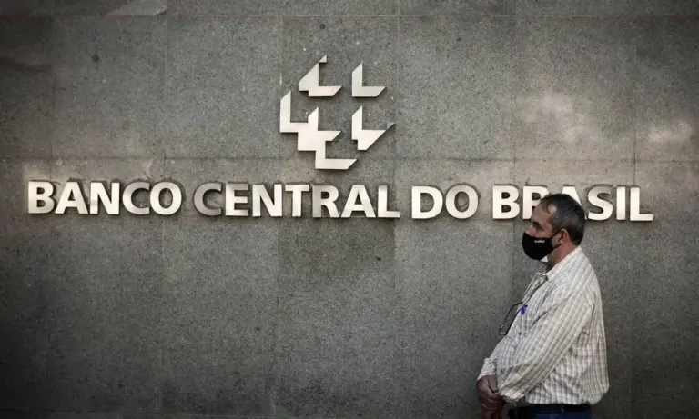 mercado-preve-corte-da-taxa-de-juros-para-14%