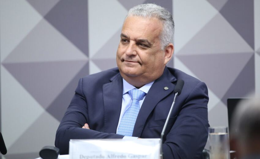 blindagem?-pgr-arquiva-pedido-para-investigar-vice-de-flavio-por-emendas-pix
