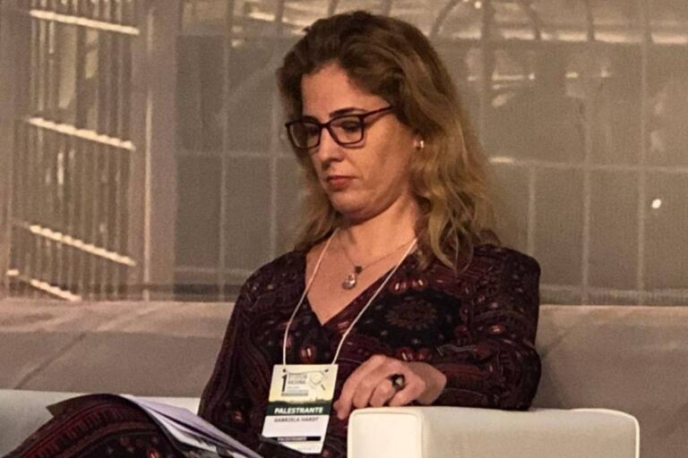 esconderam-gabriela-hardt-para-continuar-protegendo-o-lavajatismo.-por-moises-mendes