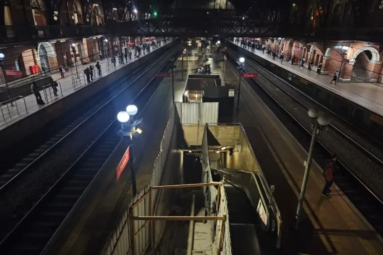 a-greve-acabou?-ferroviarios-voltam-ao-trabalho,-mas-mantem-ameaca-de-paralisacao;-entenda